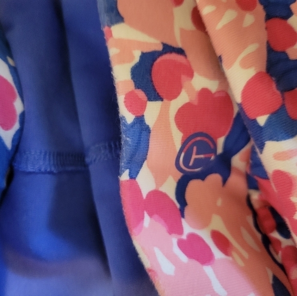 T by talbots size m everyday yoga skort in pink/blue - Picture 6 of 6